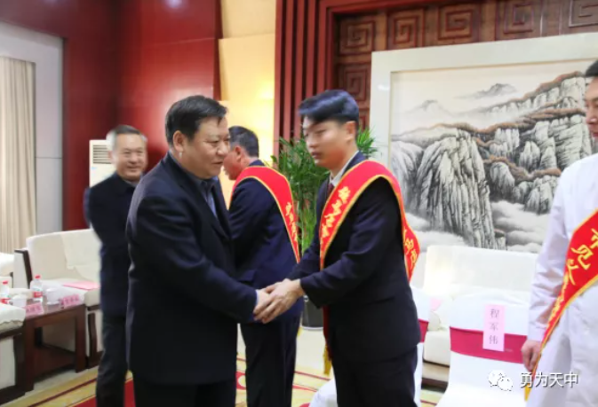 官网用图111.png